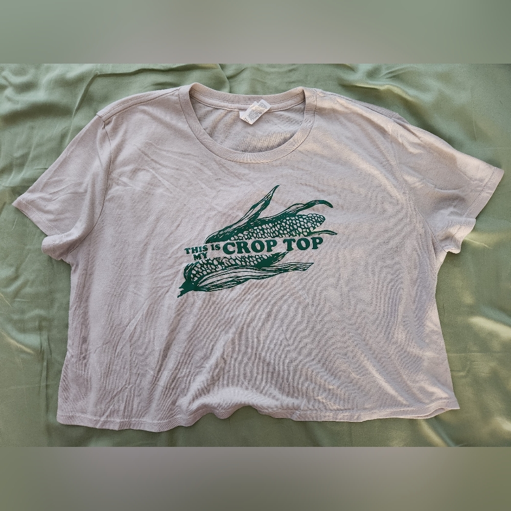 Crop top